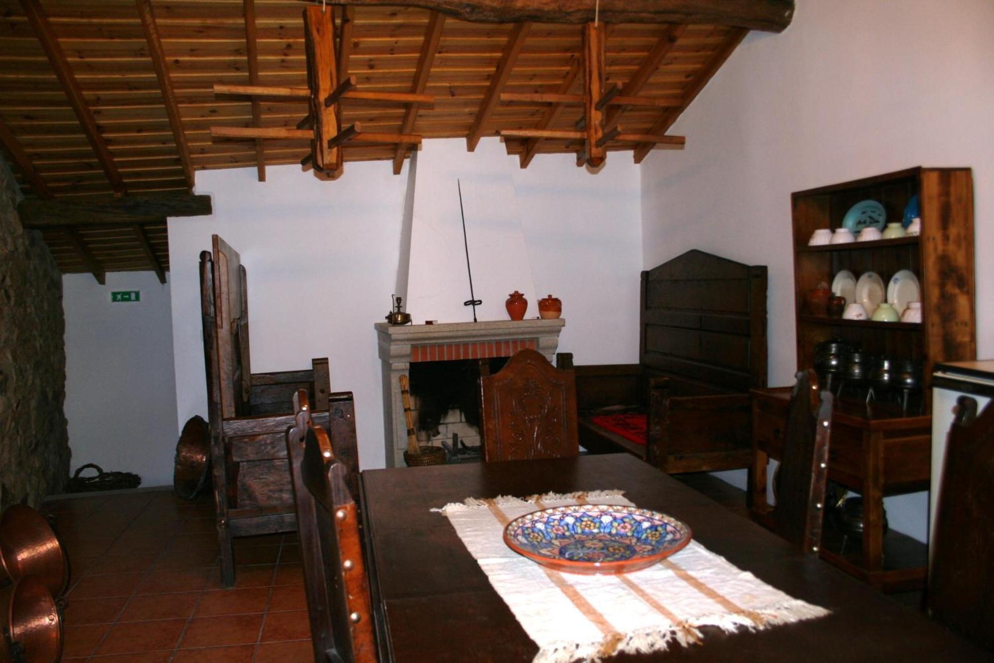Quinta De La Barandica Guest House Миранда до Дуро Екстериор снимка