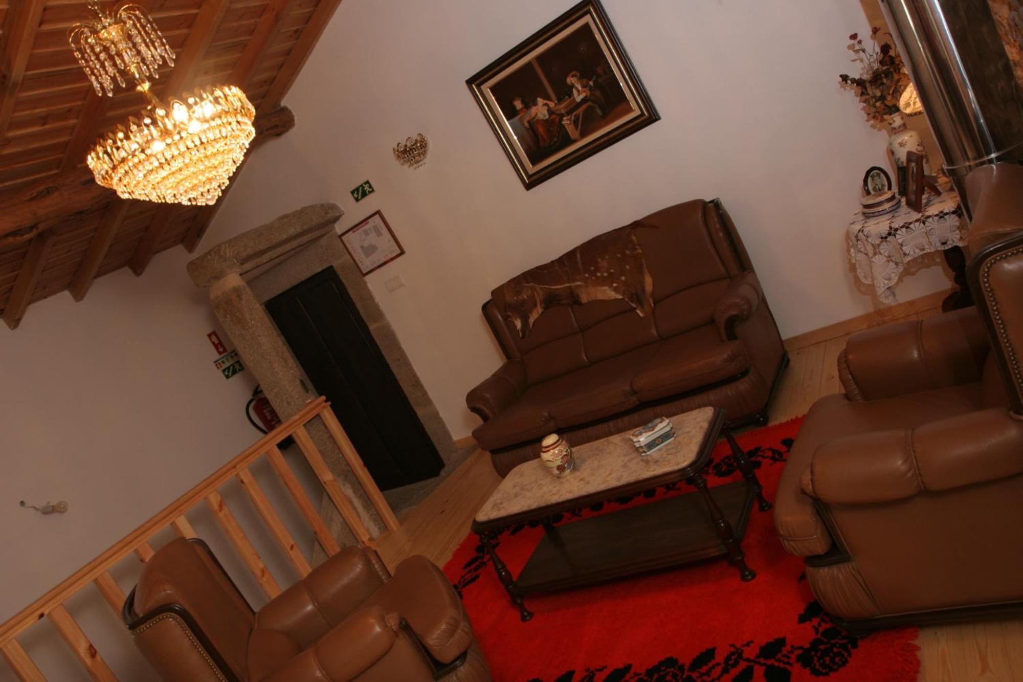 Quinta De La Barandica Guest House Миранда до Дуро Екстериор снимка