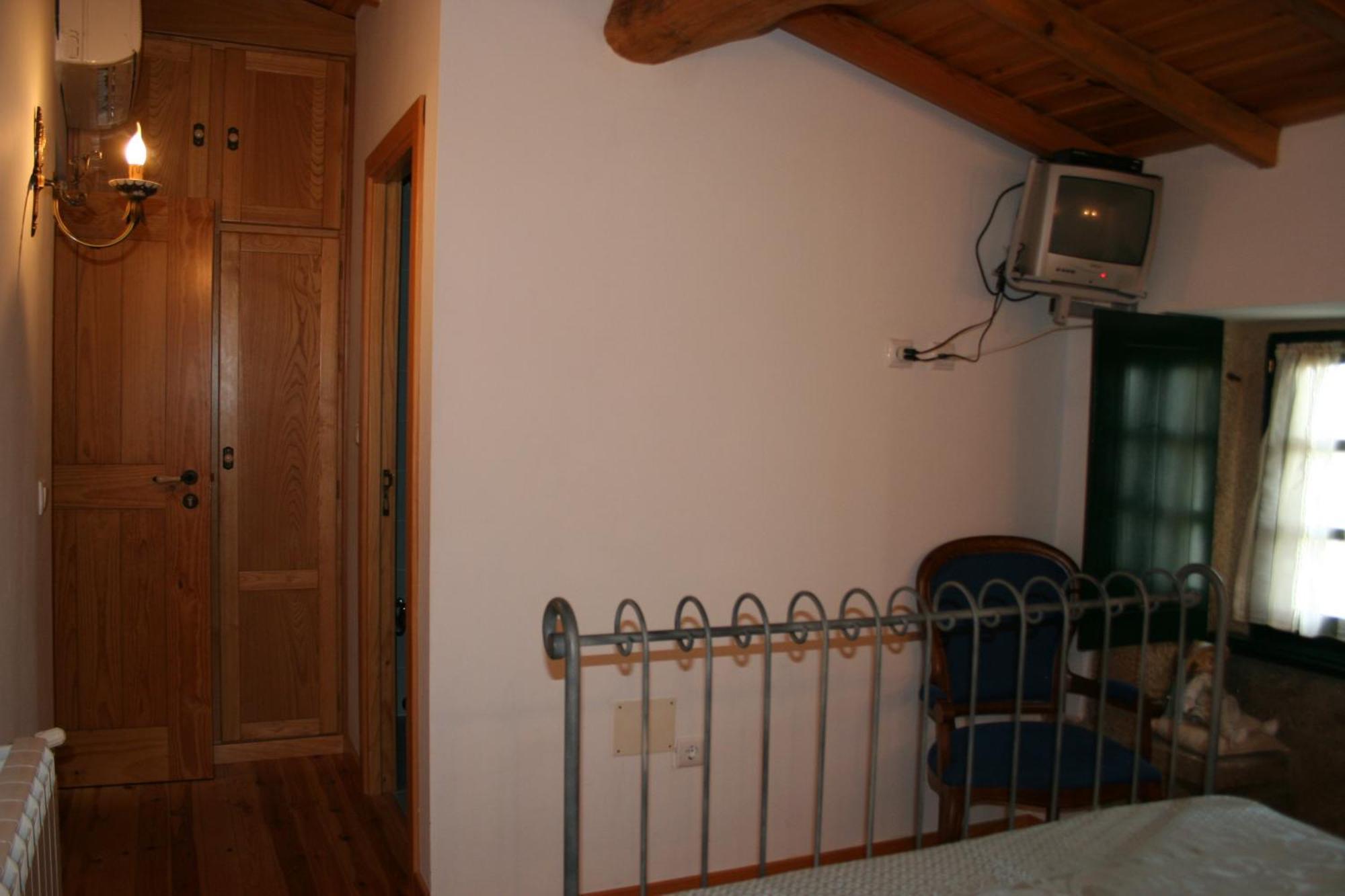 Quinta De La Barandica Guest House Миранда до Дуро Стая снимка