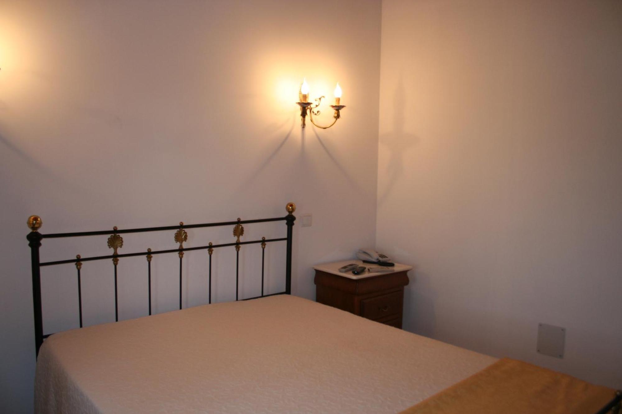 Quinta De La Barandica Guest House Миранда до Дуро Стая снимка