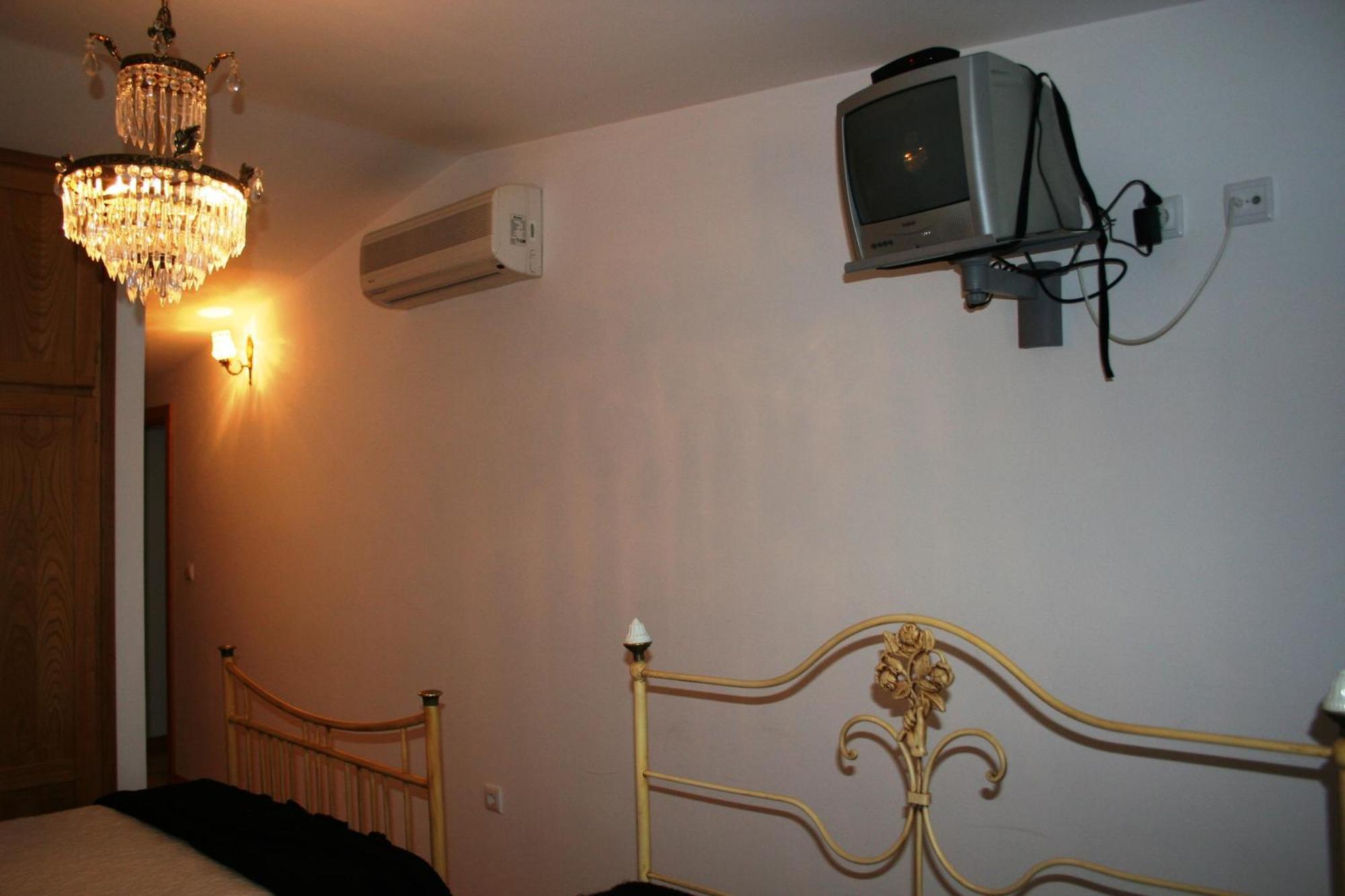 Quinta De La Barandica Guest House Миранда до Дуро Стая снимка