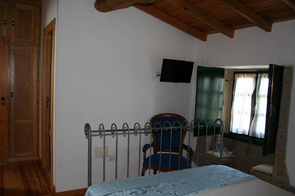 Quinta De La Barandica Guest House Миранда до Дуро Екстериор снимка