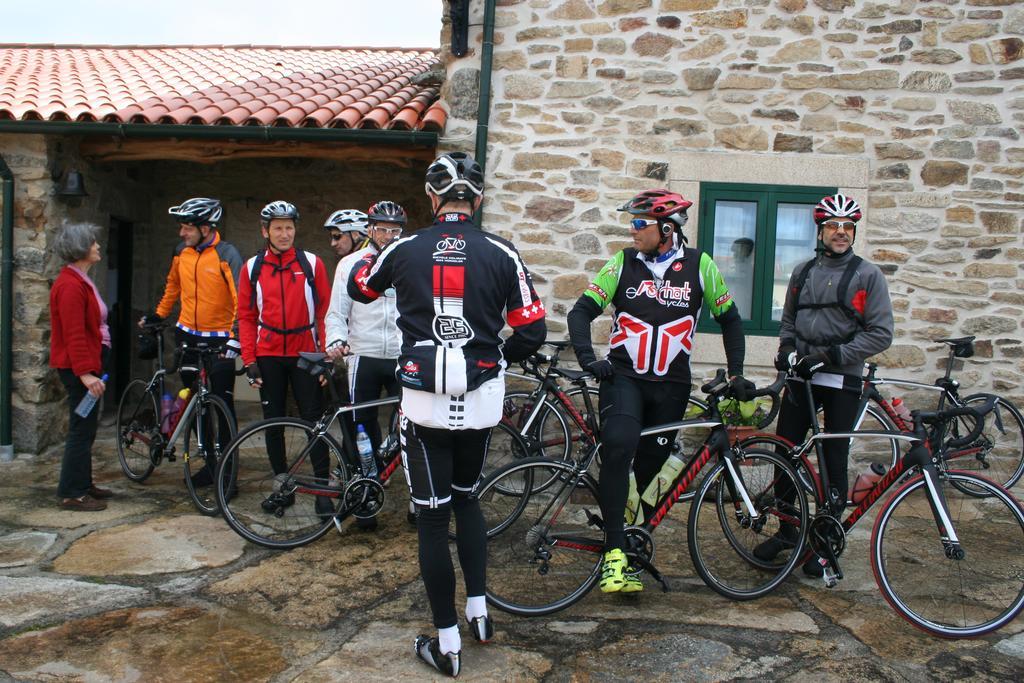 Quinta De La Barandica Guest House Миранда до Дуро Екстериор снимка