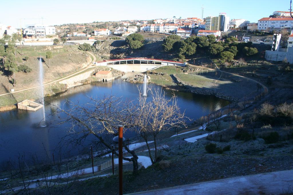 Quinta De La Barandica Guest House Миранда до Дуро Екстериор снимка