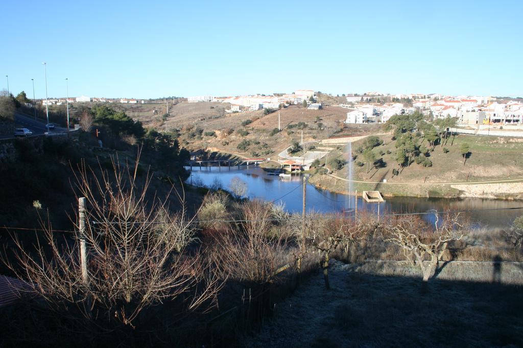 Quinta De La Barandica Guest House Миранда до Дуро Екстериор снимка